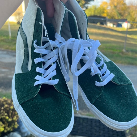 Vans High Tops Mens 6.5 Women's 8.0 US Sizes Dark Green Off White NWOT - Picture 7 of 8
